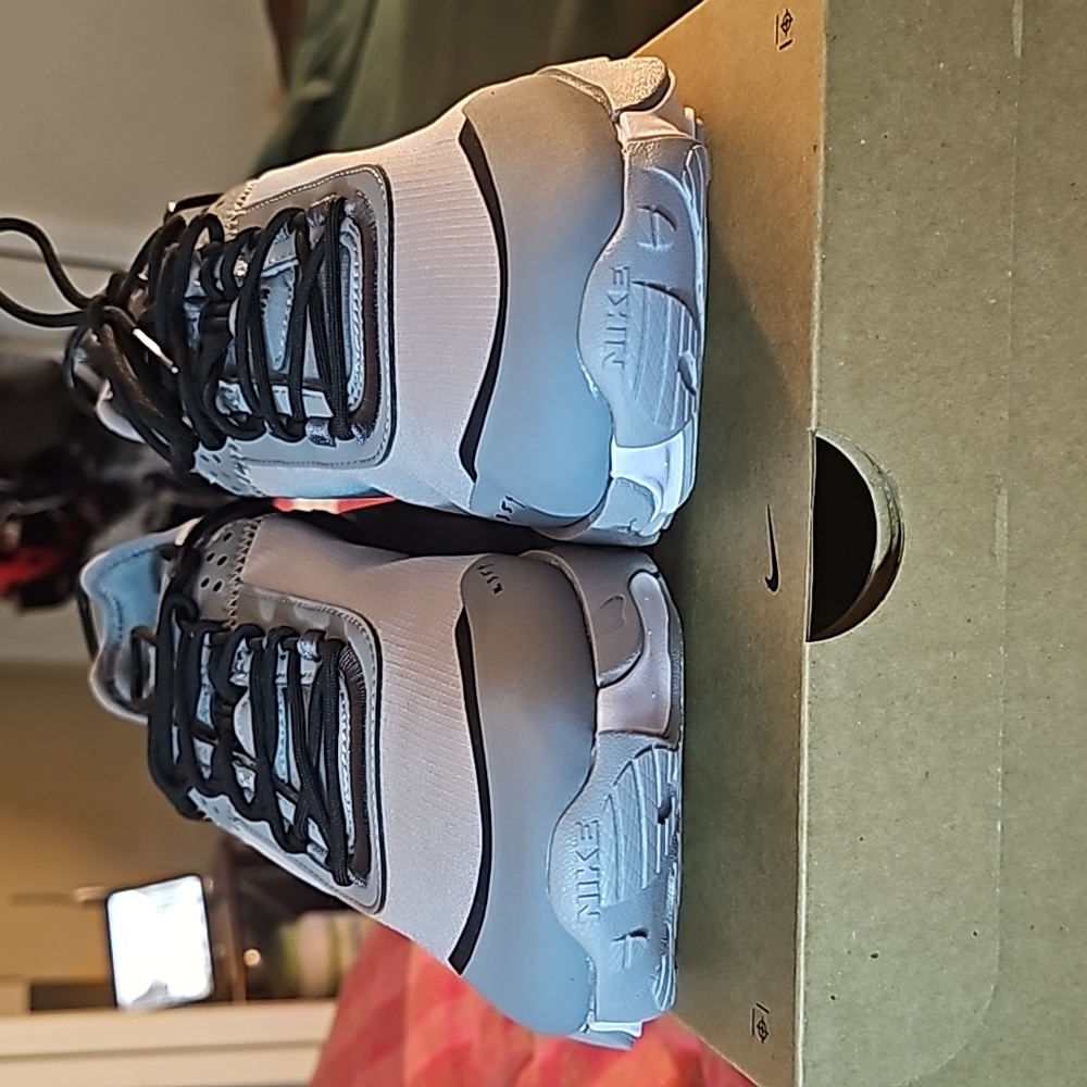 Men Nike React Live Se Size 11 Nib - image 1